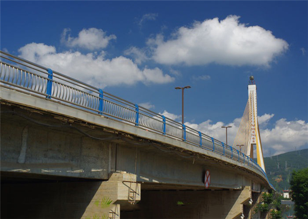 江津304不锈钢桥梁护栏：安全、耐用与美观的完美结合