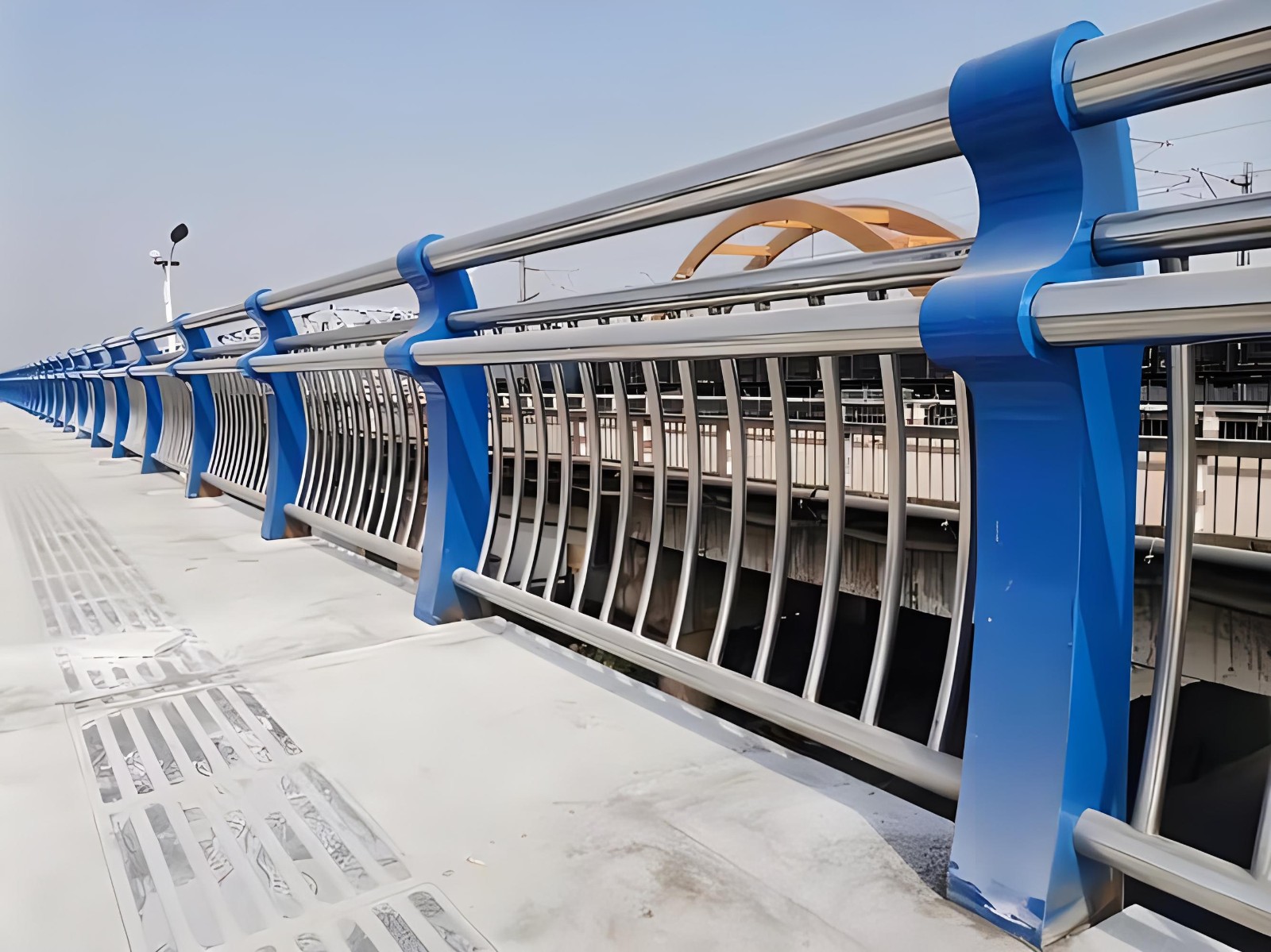 江津不锈钢复合管护栏制造工艺要求及其重要性
